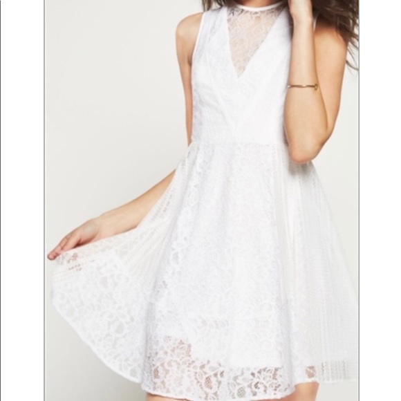 NWT BCBG white mixed lace fit and flare dress - Picture 5 of 6